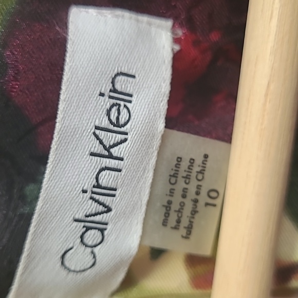 Floral Dress - Picture 3 of 8